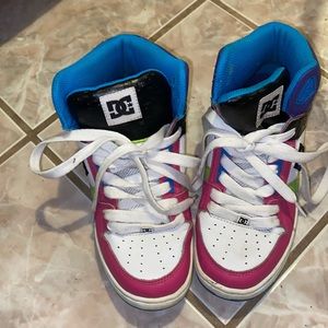 DC skate shoes